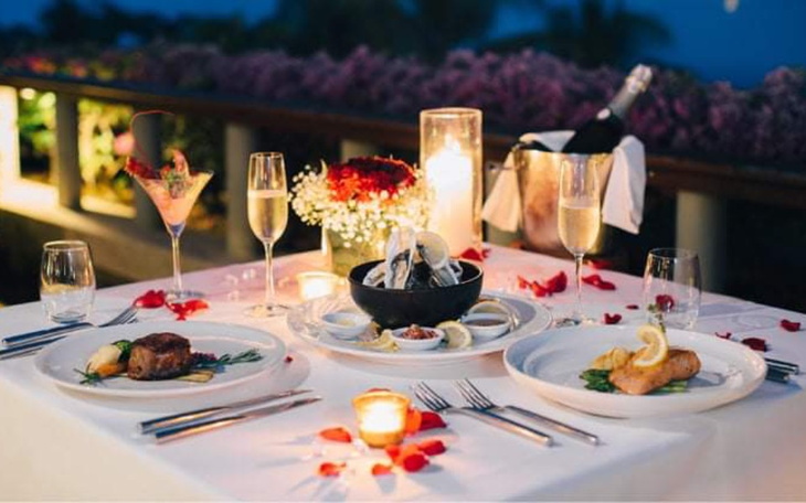 Zbiórka zrzutka na kolacje walentynkowa - zdjęcie główne