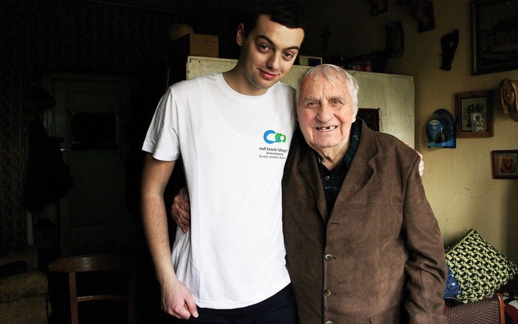 Zbiórka Pomóżmy starszej pani. - zdjęcie główne