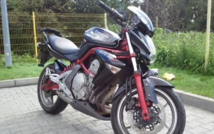 Zbiórka Kawasaki ER6N - zdjęcie główne