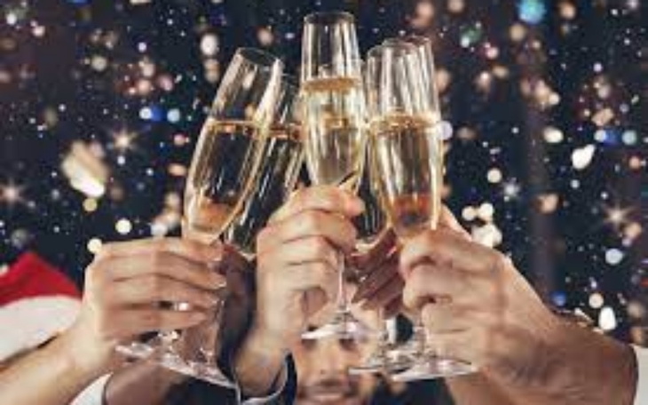 Zbiórka sylwester żeby miło go spędzić - zdjęcie główne