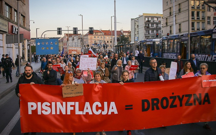 Zbiórka TRANSPORT do Warszawy na MARSZ - zdjęcie główne