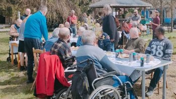 Zbiórka Ciepło dla Bezdomnych - miniaturka zdjęcia