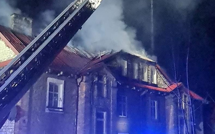 Zbiórka Spalony dom wielorodzinny - zdjęcie główne
