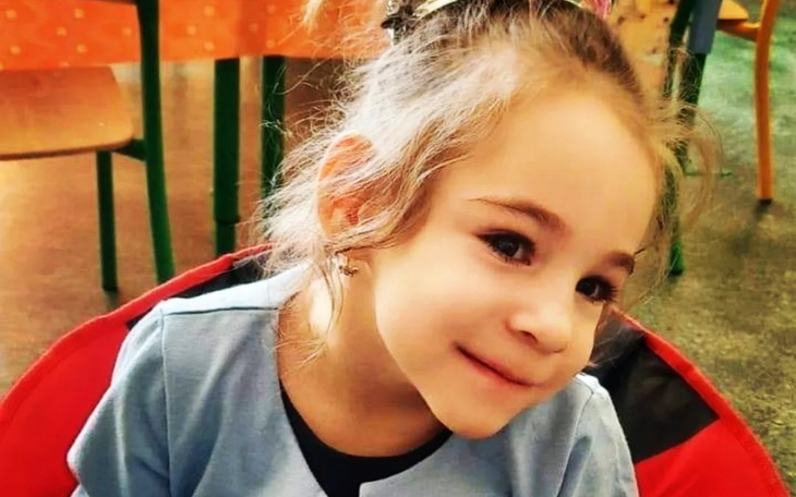 Zbiórka Pomóżmy Agatce zacząć chodzić - zdjęcie główne