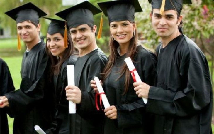 Zbiórka Kontynuowanie studiów - zdjęcie główne