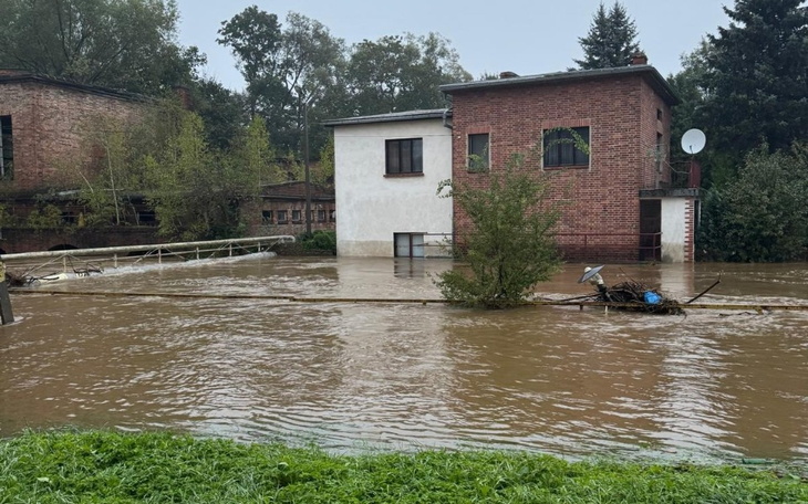 Zbiórka Usunięcie skutków powodzi - zdjęcie główne