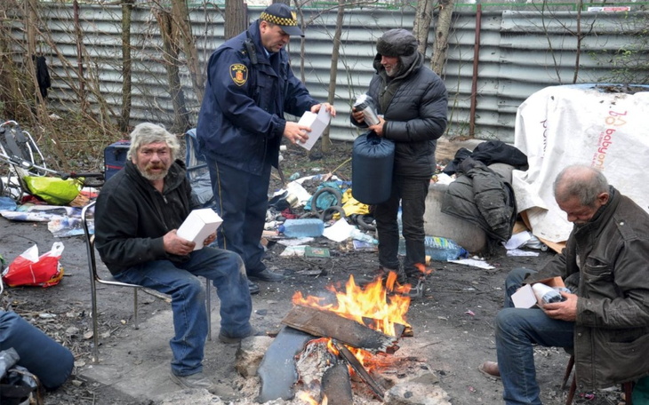 Zbiórka Zbieramy na jedzenie bezdomnym - zdjęcie główne