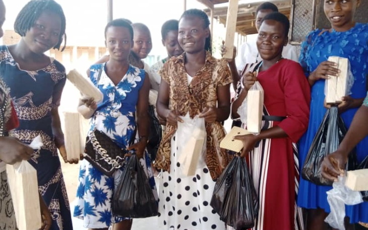 Zbiórka Bawełniane podpaski dla Afryki - zdjęcie główne