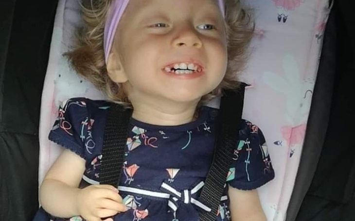 Zbiórka Calineczka chce poznawać świat - zdjęcie główne