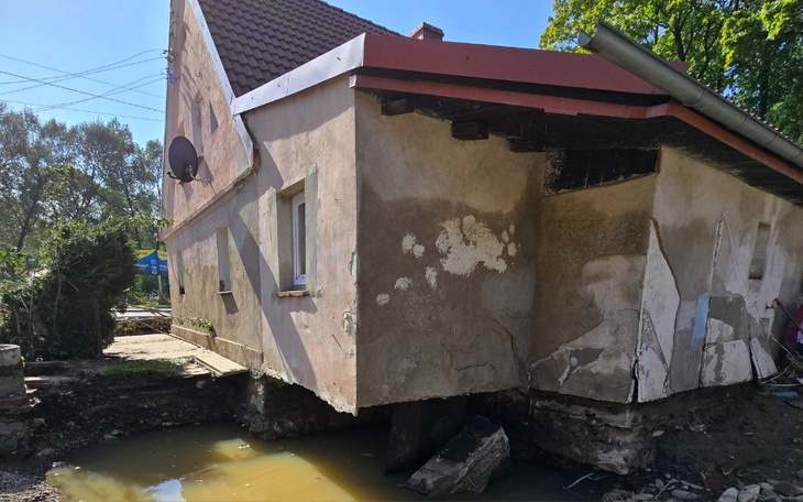 Zbiórka Odbudowa domu wujka Tadzika - zdjęcie główne