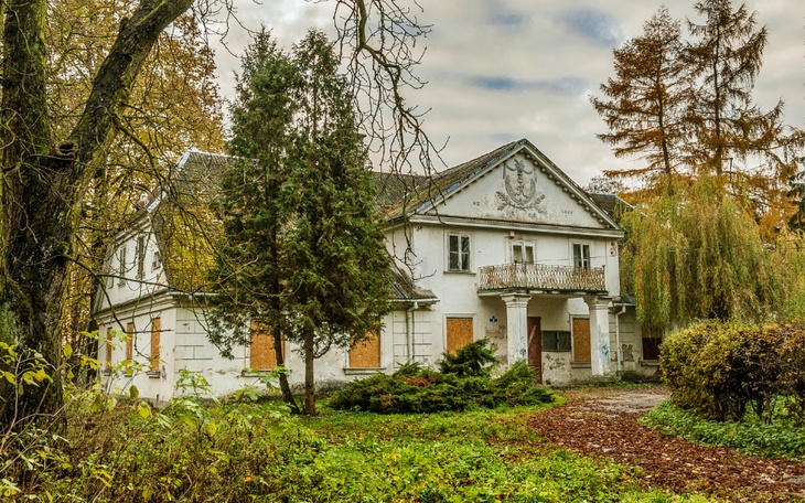 Zbiórka Dwory i Pałace Mazowsza -katalog - zdjęcie główne