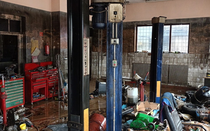 Zbiórka Odbudowa warsztatu samochodoweg - zdjęcie główne