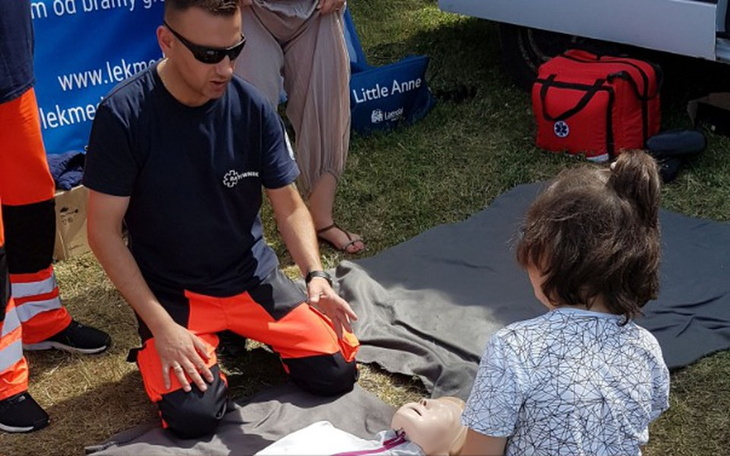 Zbiórka I CAN HELP dla matek z dziećmi - zdjęcie główne