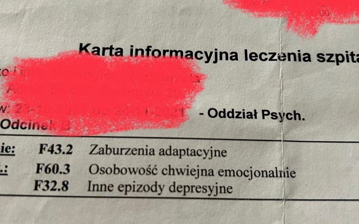 Dokument medyczny z informacjami o leczeniu.