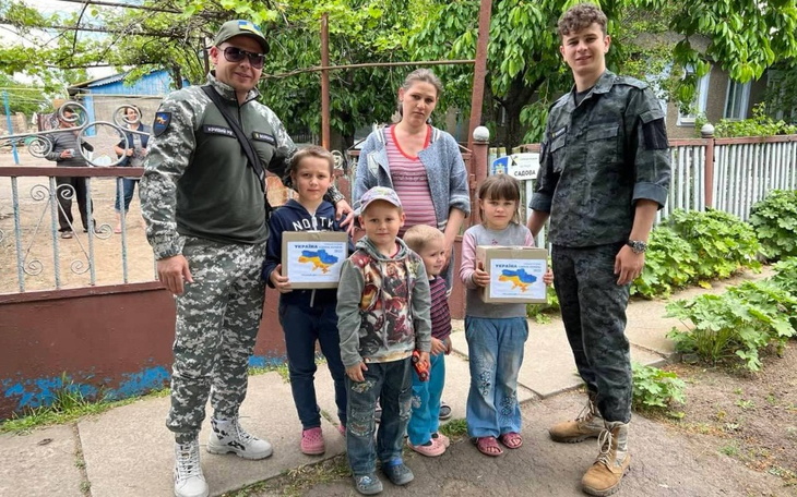 Zbiórka Pomaga rodzinom na Ukrainie - zdjęcie główne