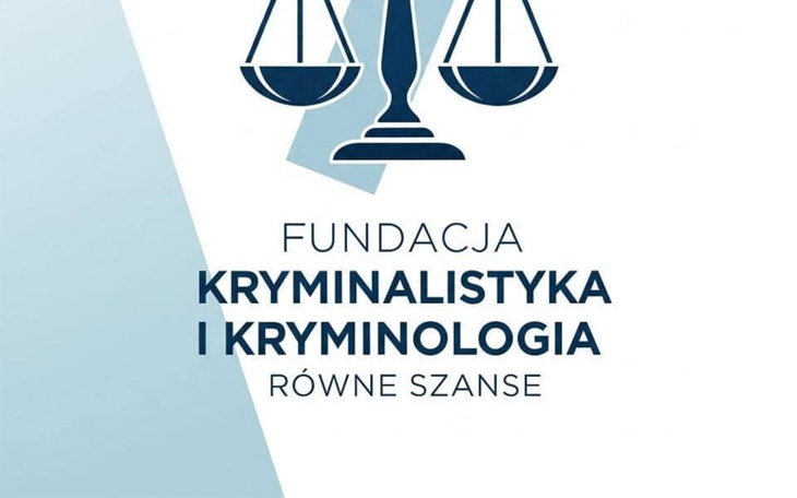 Logo fundacji z wagą, symbolizujące sprawiedliwość.