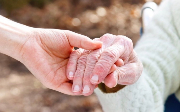 Zbiórka Paczka Świąteczna dla Seniora - zdjęcie główne