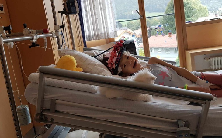 Zbiórka 8-letnia Lenka potrzebuje pomocy - zdjęcie główne