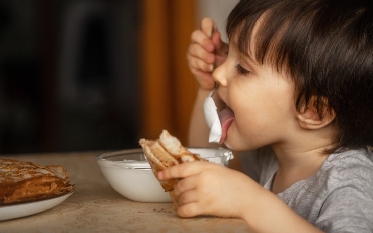 Zbiórka Dla dzieci na żywność, leki - zdjęcie główne