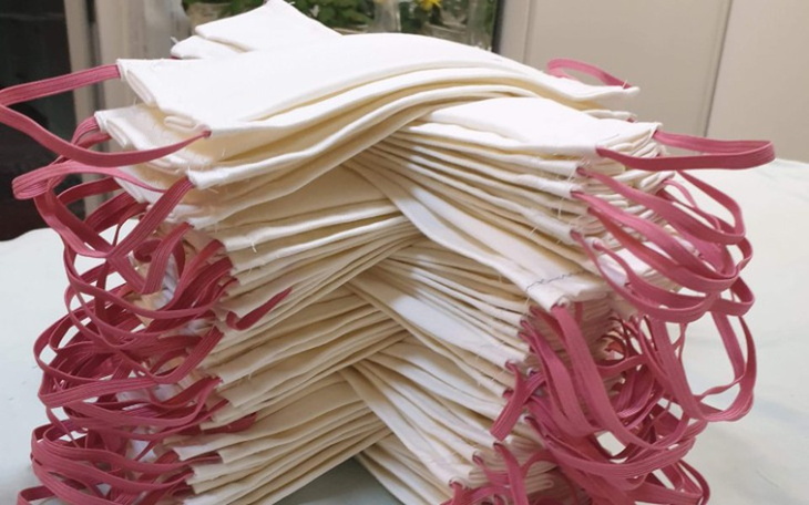 Zbiórka Zbiórka na gumki do maseczek - zdjęcie główne