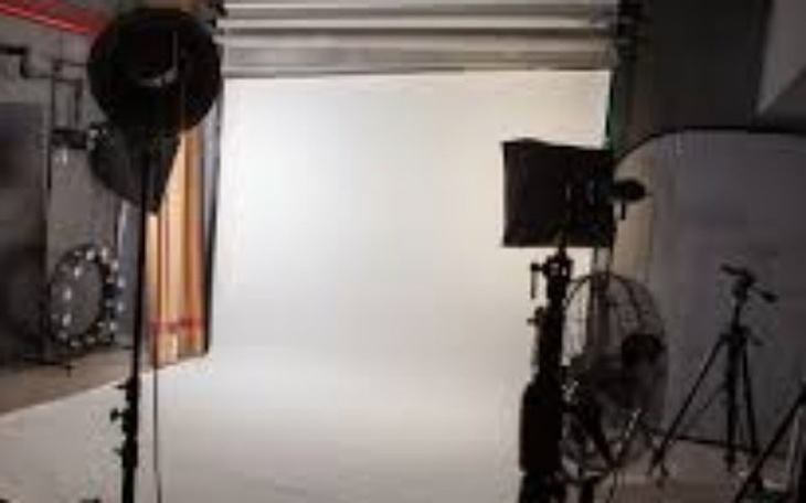 Zbiórka fotostudio dla młodego foto - zdjęcie główne