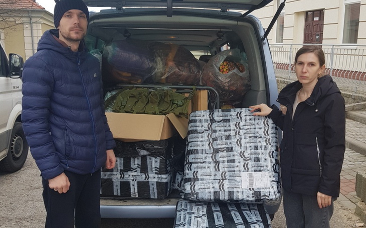 Zbiórka Hełmy, buty, mundury dla Ukrainy - zdjęcie główne
