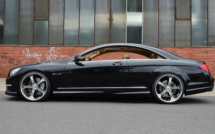 Zbiórka Mercedes w216 - zdjęcie główne