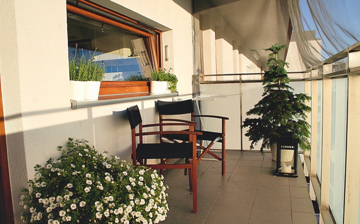 Zbiórka Płytki ceramiczne na balkon - zdjęcie główne