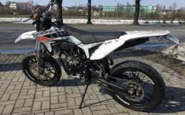 Zbiórka na wymarzone supermoto 50 - zdjęcie główne