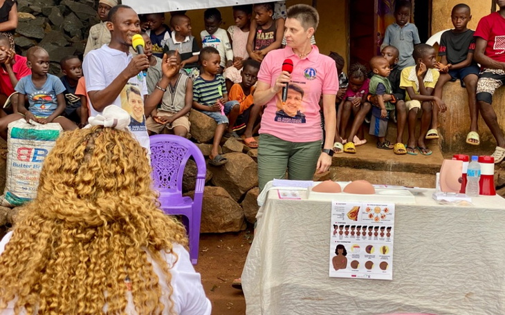 Zbiórka Dla kobiet z Afryki. Rak piersi. - zdjęcie główne