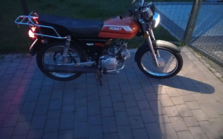 Zbiórka Motorower używany - zdjęcie główne