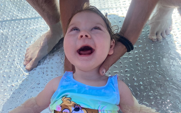 Zbiórka Rehabilitacja rocznej Nikoli - zdjęcie główne