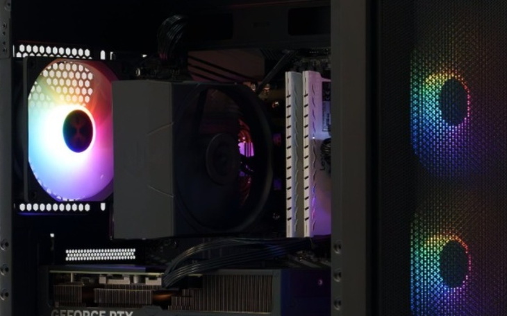 Zbiórka Zbiórka na nowy komputer x - zdjęcie główne