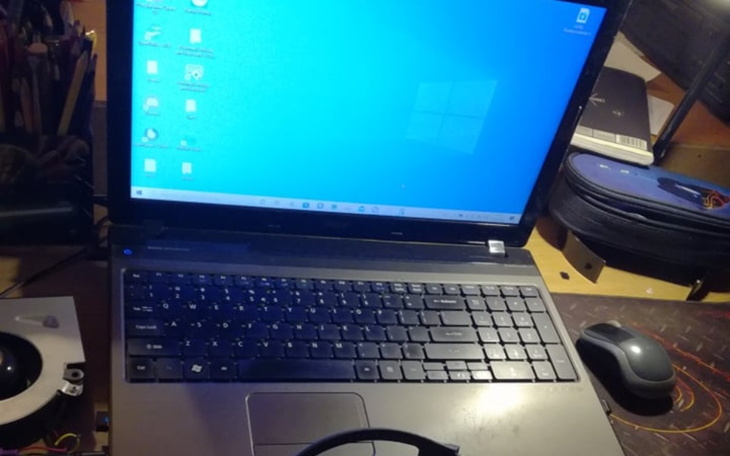 Zbiórka stanowisko komputerowe dla brat - zdjęcie główne