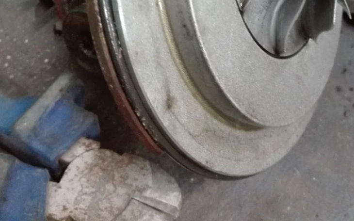 Zbiórka Remont silnika - zdjęcie główne