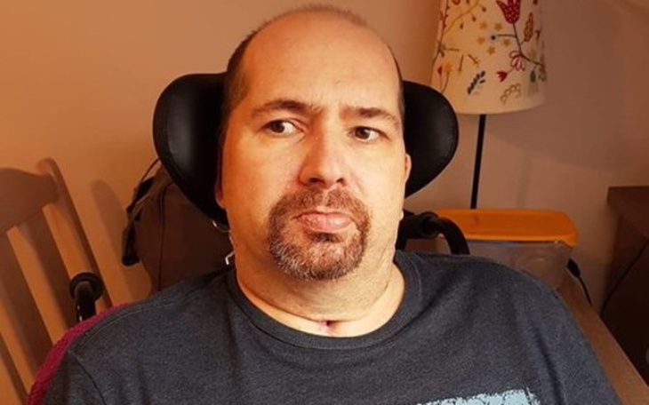 Zbiórka Wózek prysznicowy dla Roberta - zdjęcie główne