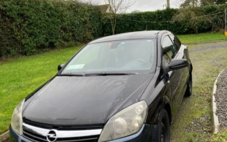 Zbiórka Mój pierwszy samochód , - zdjęcie główne