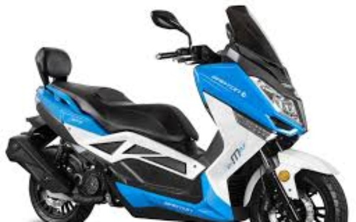 Zbiórka Na skuter dla koleżanki - zdjęcie główne