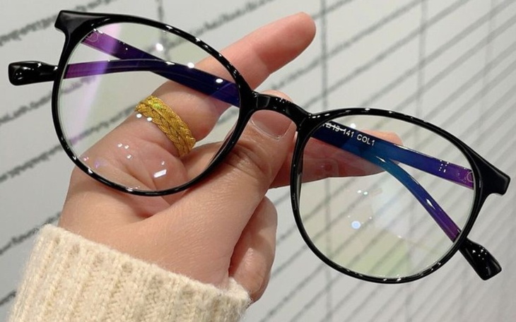 Zbiórka Zbieram na okulary minusy - zdjęcie główne