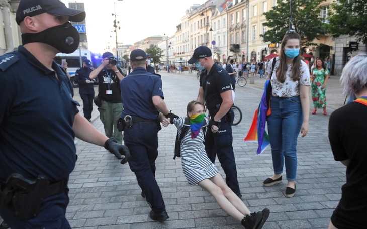 Zbiórka Pomoc prawna dla osoby LGBT - zdjęcie główne