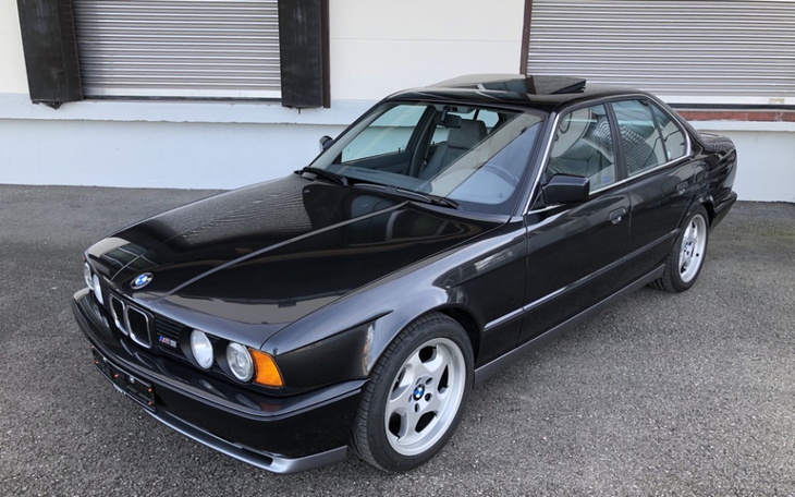 Zbiórka Kopsnij złotych parę, na upalarę - zdjęcie główne