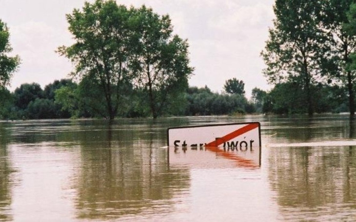 Zbiórka Pomoc ofiarom powodzi w Polsce - zdjęcie główne