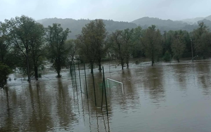 Zbiórka Zakup kontenerów na szatnie - zdjęcie główne