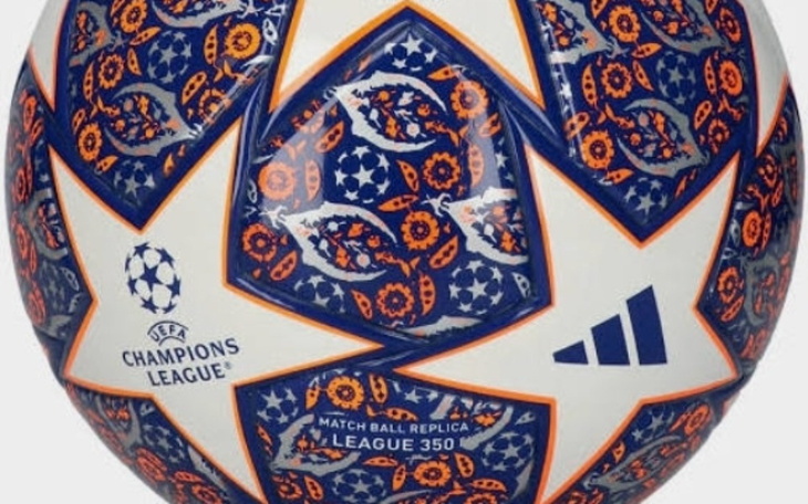 Zbiórka na piłke - zdjęcie główne