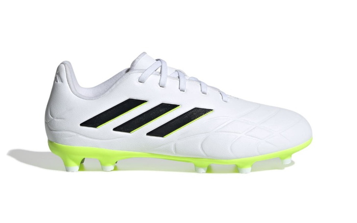 Zbiórka Korki oraz sprzęt pilkarski - zdjęcie główne