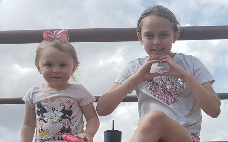 Zbiórka Na nowe życie moich córek - zdjęcie główne