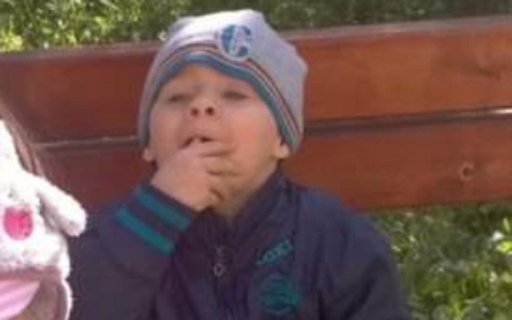 Zbiórka Na zabieg podniesienia powiek - zdjęcie główne