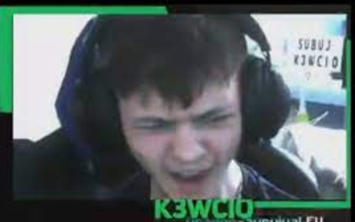 Zbiórka Na mikrofon dla Erolla - zdjęcie główne