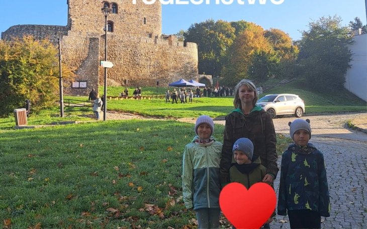 Zbiórka Remont pokojów dla trójki dzieci - zdjęcie główne