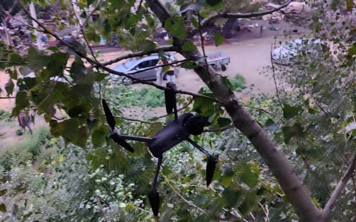 Zbiórka Uszkodzony dron - zdjęcie główne